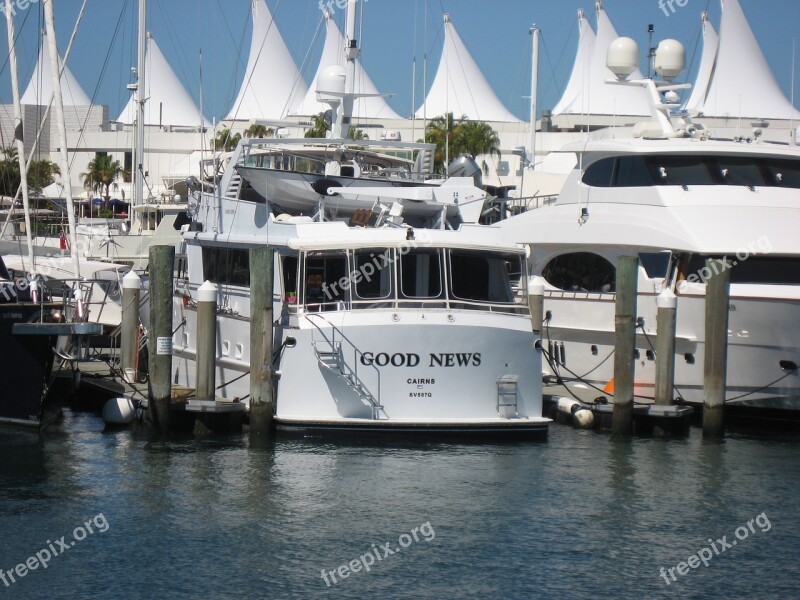 Boats Southport Gold Coast Water Shopping Centre