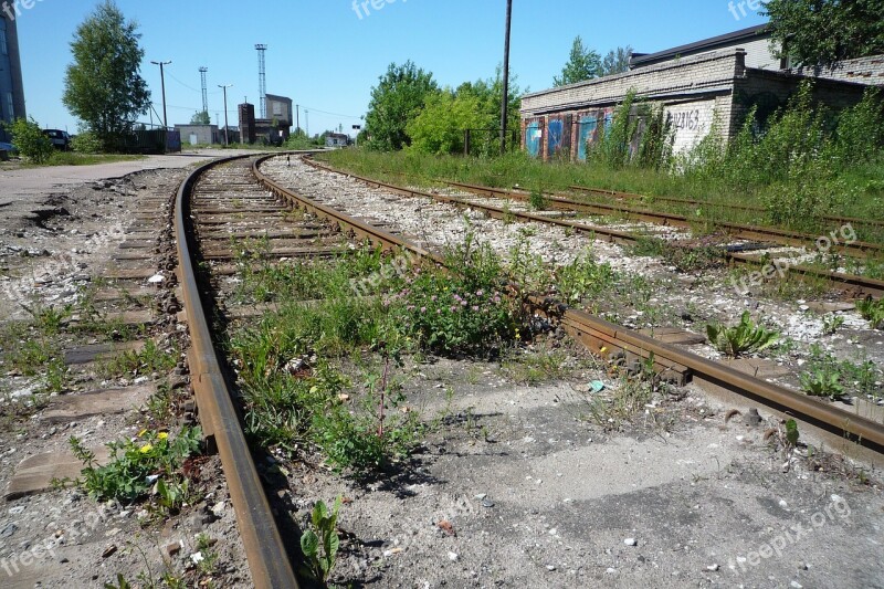 Fallow Land Gleise Rails Railway Railroad Tracks