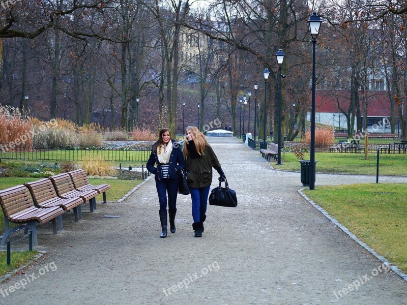 Park Walk Happy Girls Walking