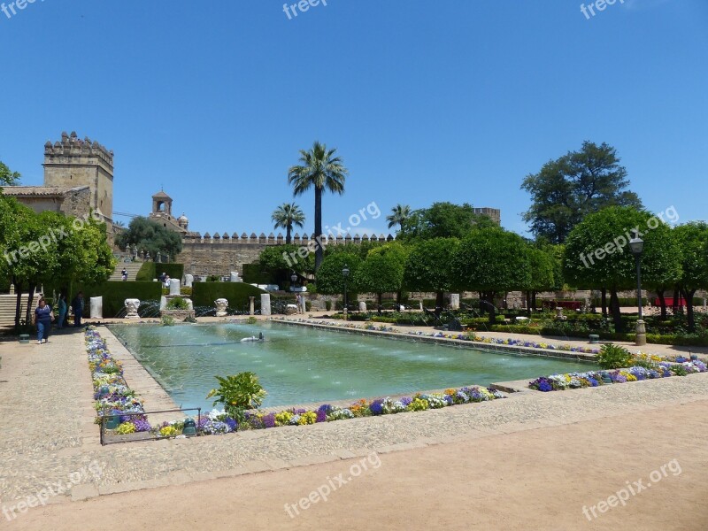 Alcazar De Los Reyes Cristianos Park Palace Water Games Free Photos