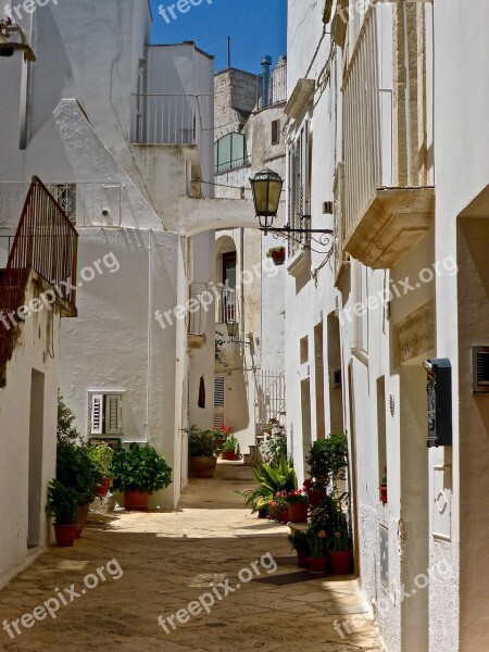 Alley Residential Narrow Backstreet Urban