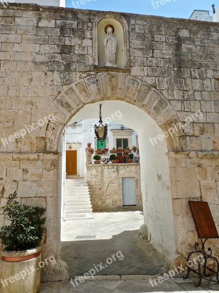 Arch Passage Urban Narrow Pavement