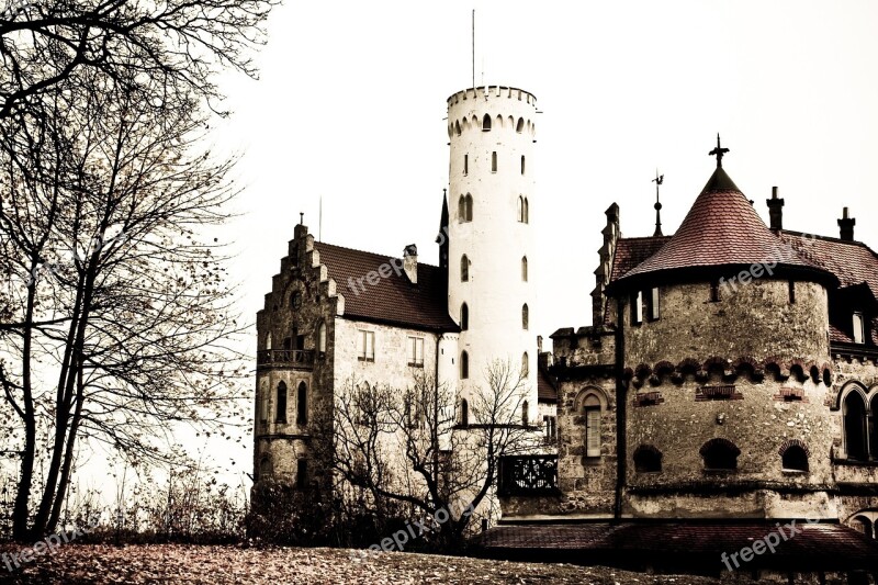 Castle Lichtenstein Castle Tower Knight's Castle Tourist Attraction