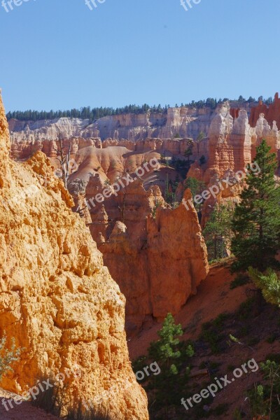 Bryce Canyon Rock Formation Cliff