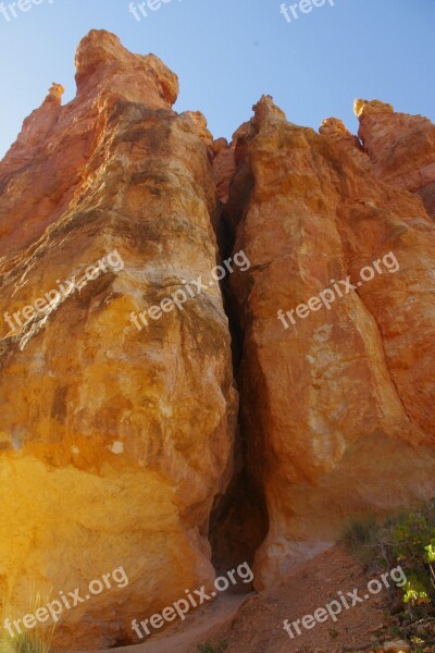 Bryce Canyon Rock Formation Cliff