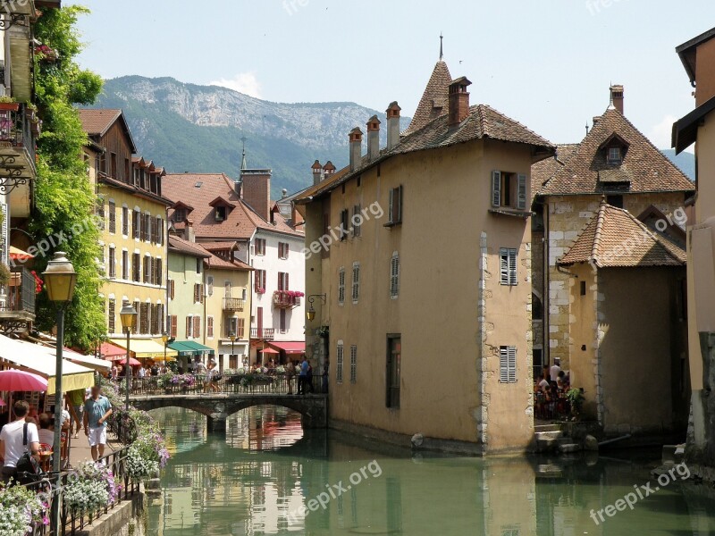 Annecy Palais De L'isle River Island Palace