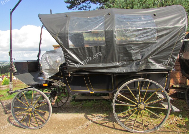 Wagon Carriage Old Vintage Retro