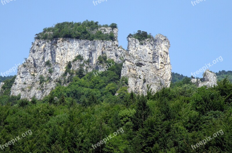 Allèves Haute-savoie France Tours Saint Jacques Rocks