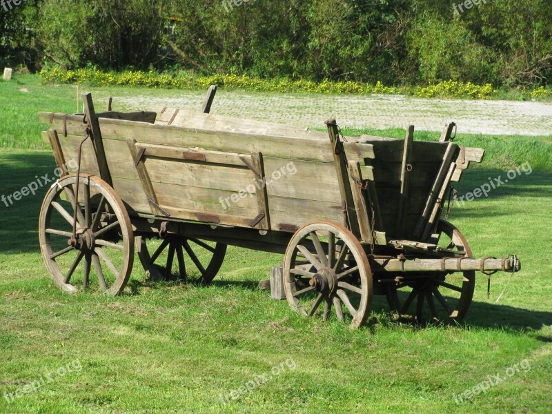 Rammenau Heimatscheune Wagon Historic Equipment