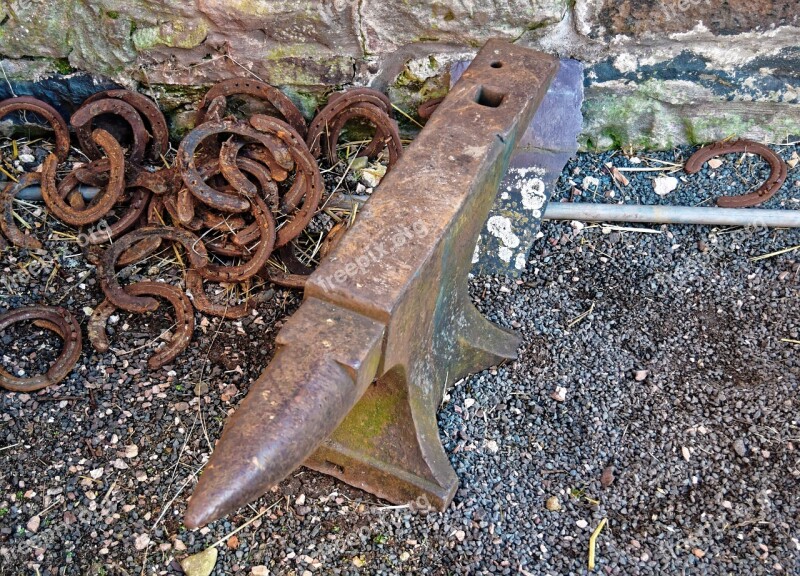 Anvil Old Horse Shoes Rusty Blacksmith