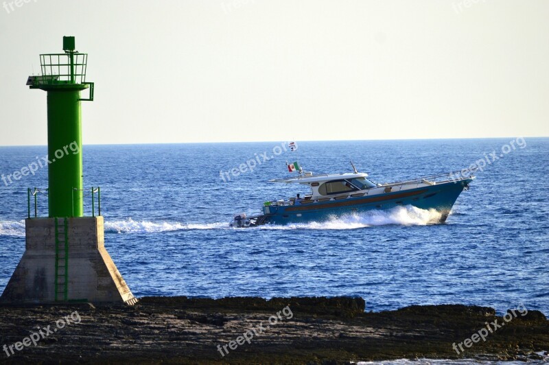 Reef Lighthouse Reefs Marine Ocean