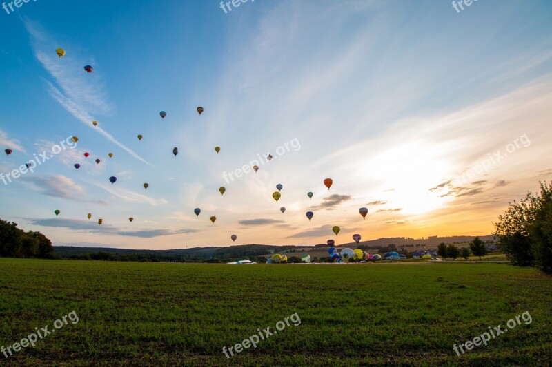 Hot Air Balloon Montgolfiade Mass Start Captive Balloon Ballooning