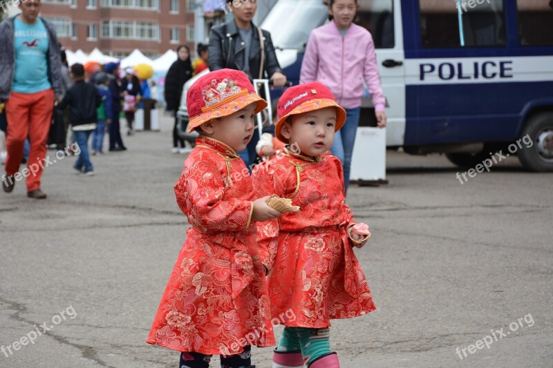 Twins Girls Portrait Free Photos