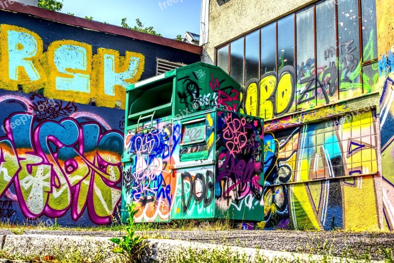 Graffiti Wall Art Creativity Facade Paint