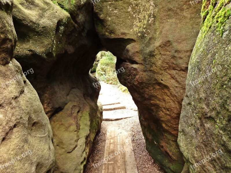 Rock Stone Landscape Jar Gorge