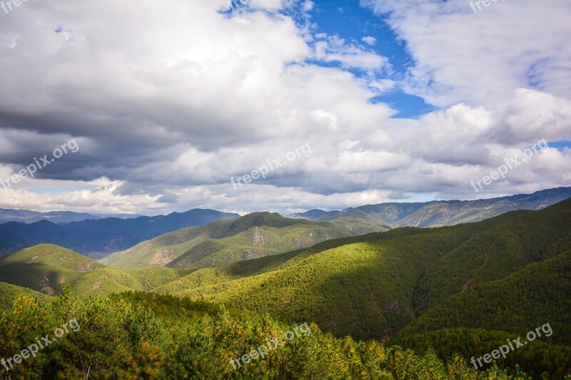 Blue Sky White Cloud Mountain The Scenery In Yunnan Province