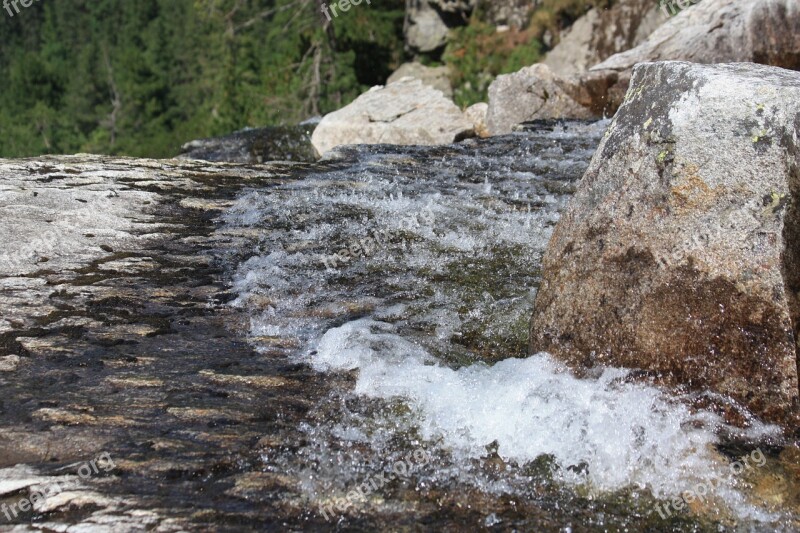 Tatry Stream Water The Threshold Of Black Pond Mountain Hiking