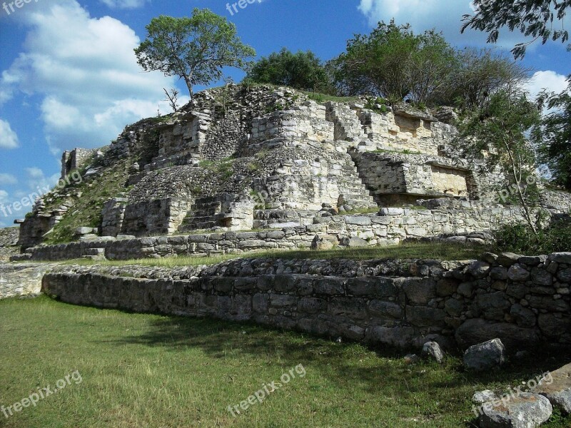 Aké Yucatan Mexico Ruins Building