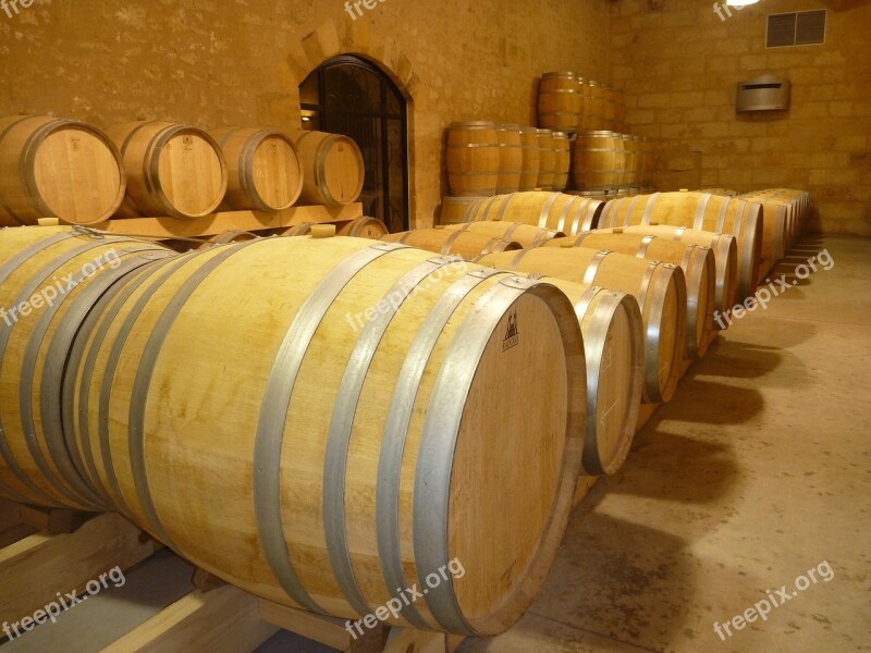 Barrels Cave Wine Saint émilion France