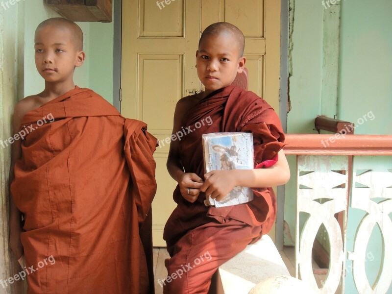 Monks Myanmar Religion Buddhism Burma