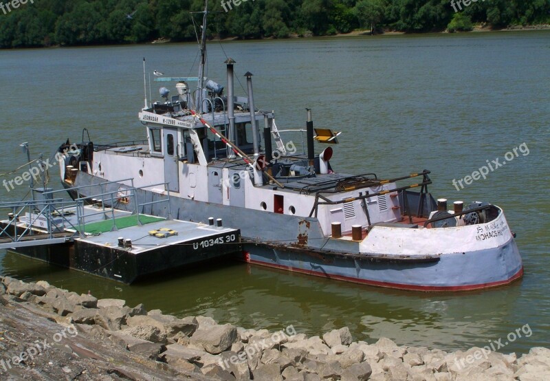 Old Boat Small Ship Danube Mohacs Free Photos