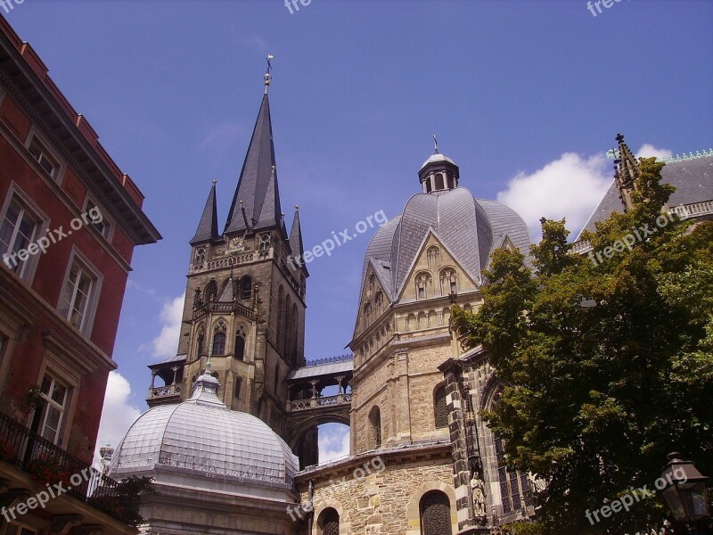 Aachen Kaiserdom Catholic Our Lady Exterior