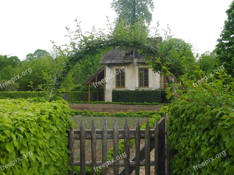 Paris Versailles Park Marie Antoinette Garden