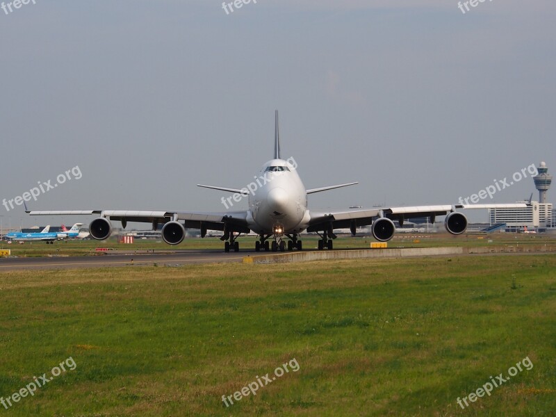 Boeing 747 Jumbo Jet Singapore Airlines Cargo Airplane