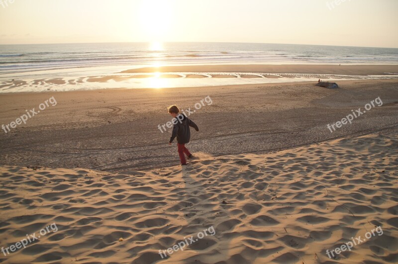 Beach Sand Child Biscarrosse Atlantic