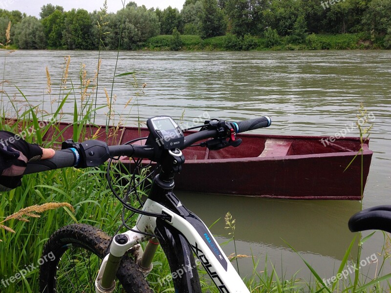 Po River Electric Bike Boats Free Photos