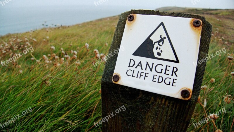 Danger Cliff Edge Sign Warning