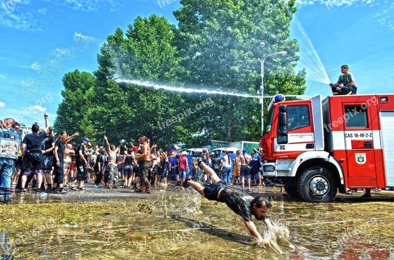 Mud Summer Water Fun Festival