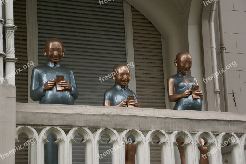 Kaiser Friedrich Ring Wiesbaden Figures Balcony Germany