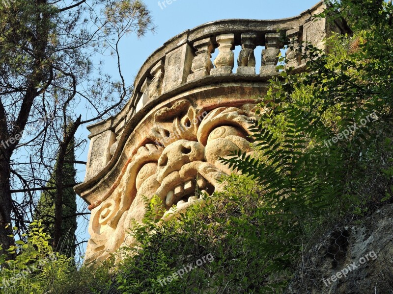 Face Stone Balcony Terrace Monster