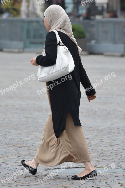 Woman People Clothing Muslim Free Photos