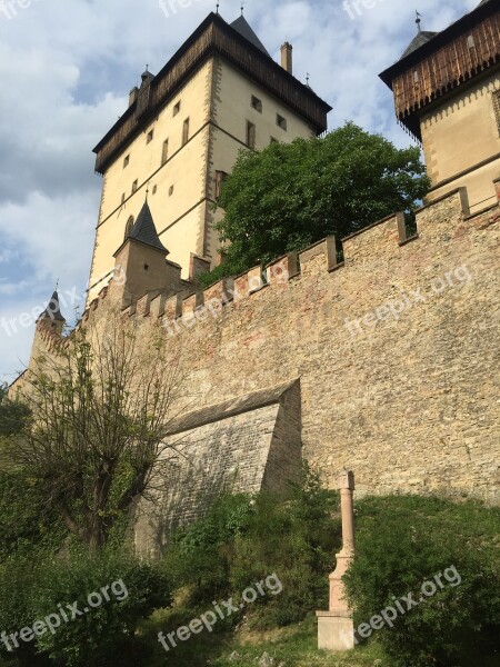 Karlstejn Castle Strength The Walls Of The Free Photos