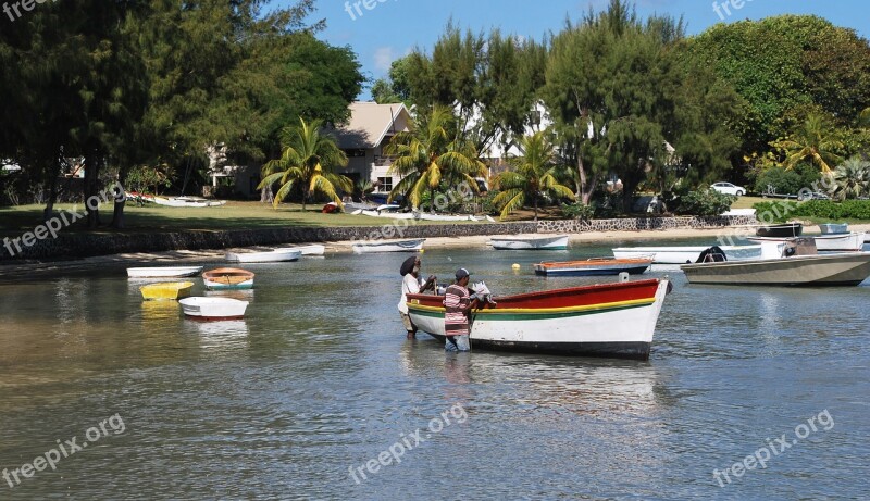 Boat See Men Mauritus Coast