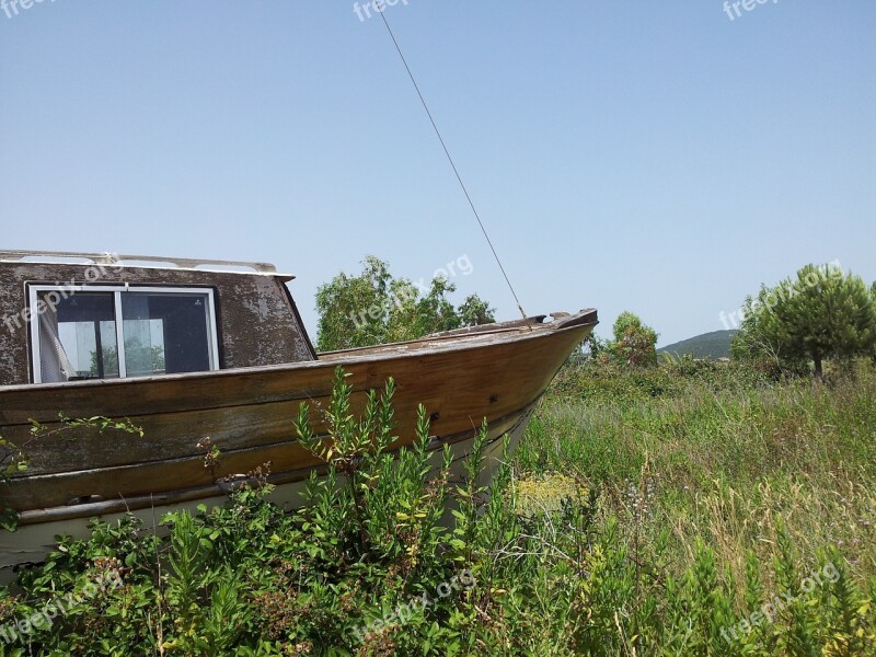 Boat Prato Abandoned Browse Sky