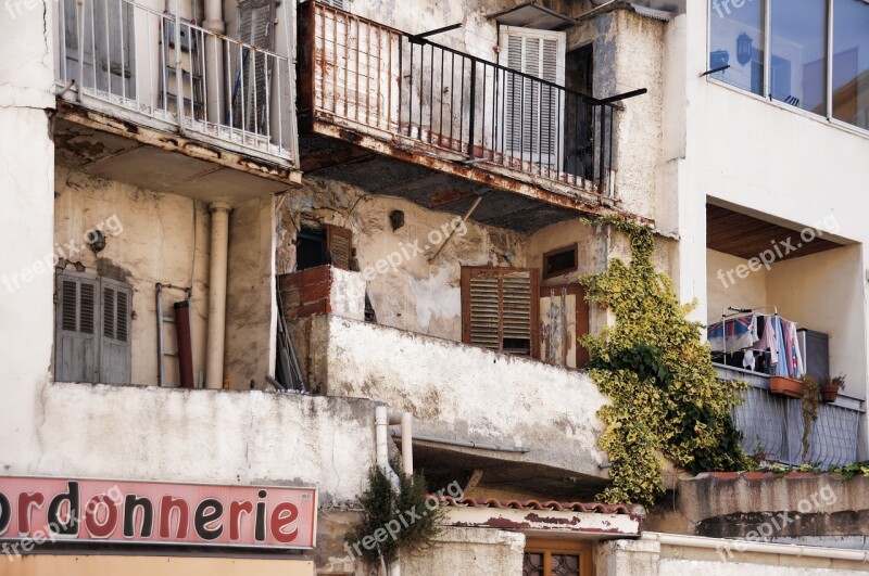 France Provence Marseille Backyard Balcony