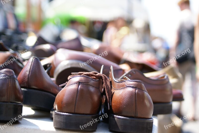 Flea Market Shoes Men Fashion Shopping