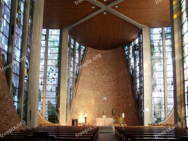 Maria Koenigin Saarbruecken Interior Church Religious