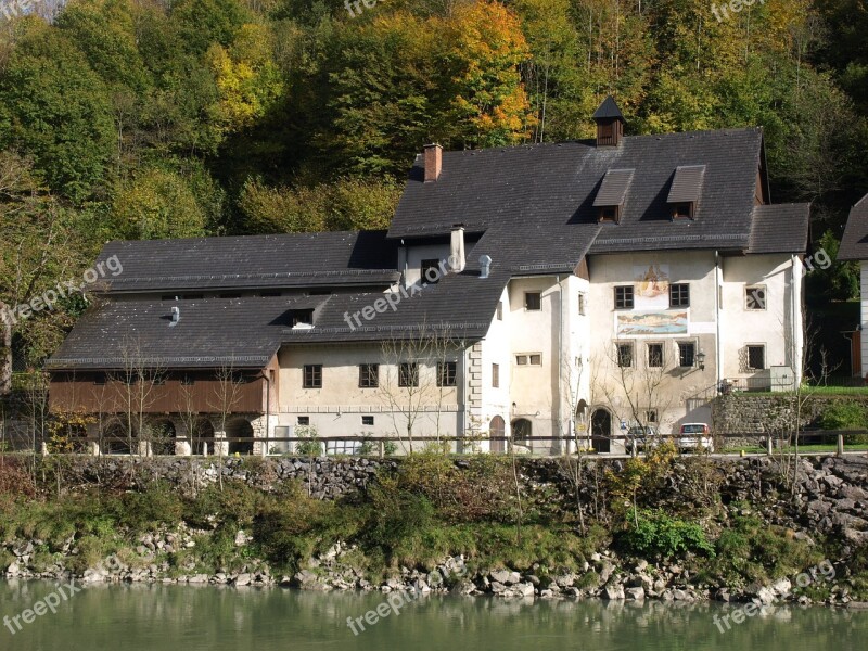 Weyer Taverne Am Kasten Cultural Heritage Monument