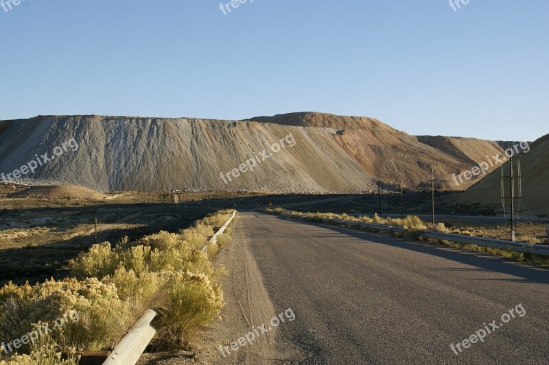 Mine Tailings Nevada Pit Exploitation