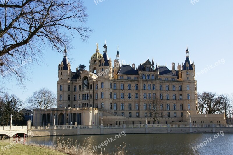 Schwerin Castle Burgsee Mecklenburg Germany