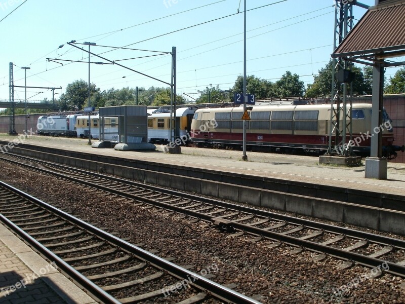 Train Station Platform Hockenheim Railway Transport