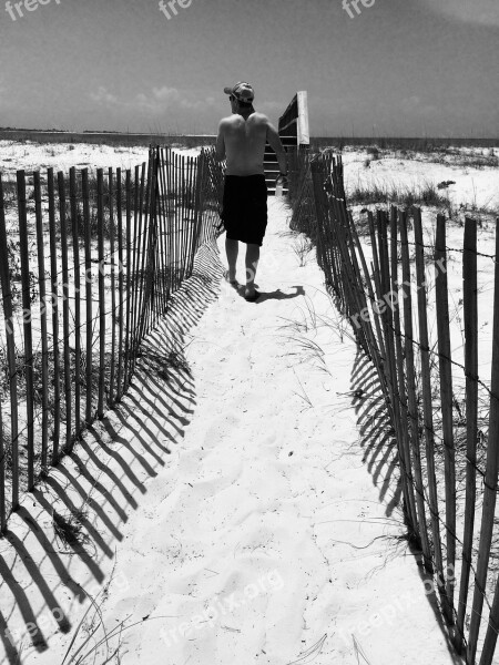 Black White Sand Fence Male