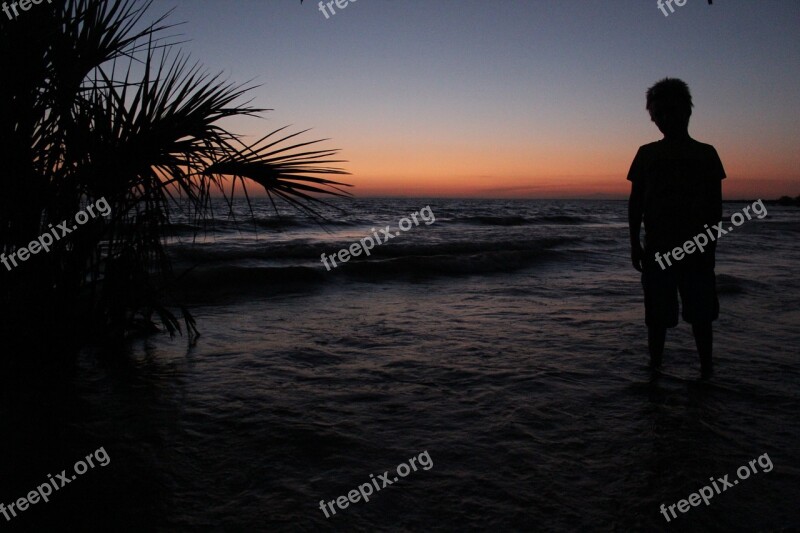 Boy Silhouette Sunrise Himmel Water