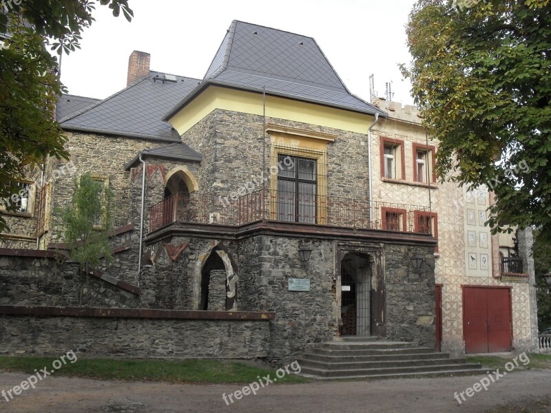 Hrad Doubravská Teplice Building Architecture