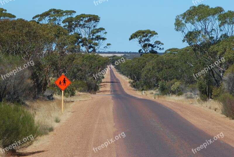 Outback Road Australia Traffic Vacations