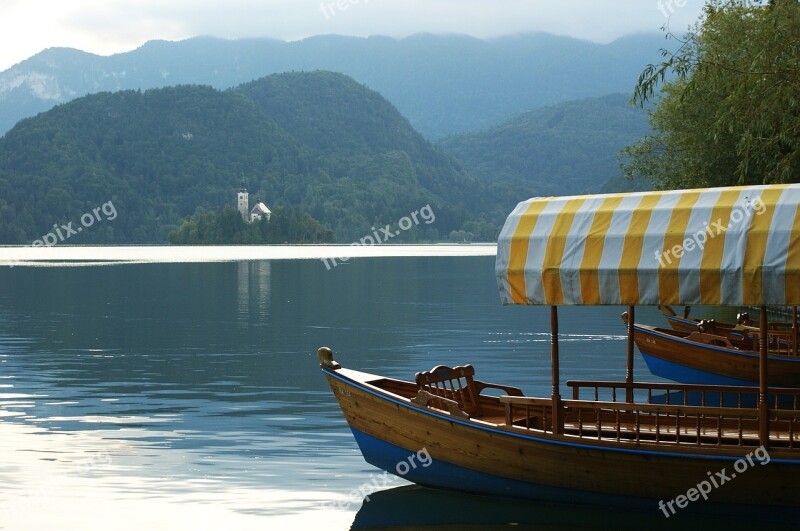 Boat Lake Mountain Water Church